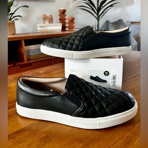 Women's 11 Wide Black Quilted Sneakers with Memory Foam Insole